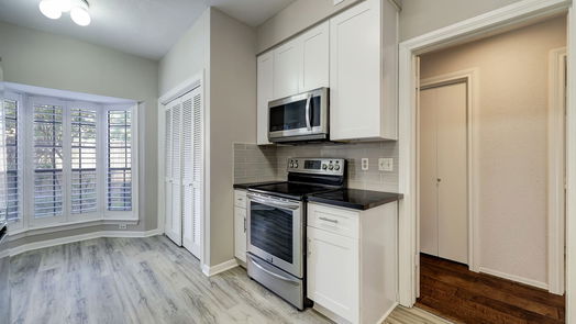 Houston 2-story, 2-bed 874 Augusta Drive-idx