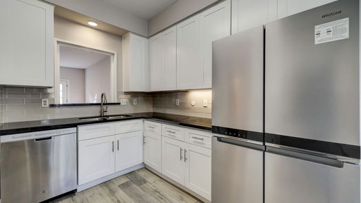 Houston 2-story, 2-bed 874 Augusta Drive-idx