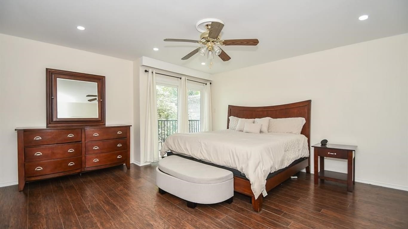 Houston 2-story, 2-bed 6304 Riverview Way-idx