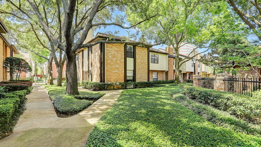 Houston 2-story, 3-bed 2592 Bering Drive-idx