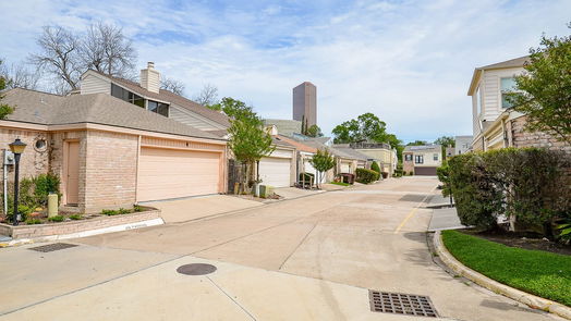 Houston 2-story, 2-bed 1829 Bering Drive 2-idx