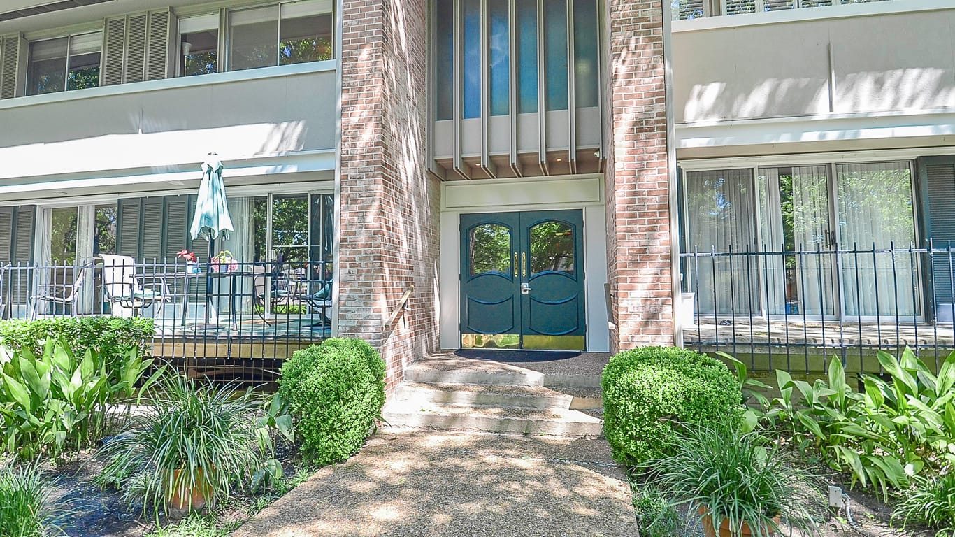 Houston 1-story, 2-bed 662 S Ripple Creek Drive-idx