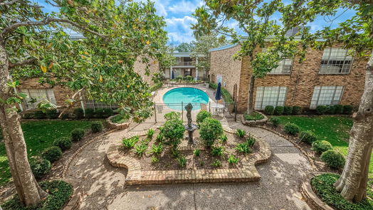 Houston 1-story, 1-bed 2121 Fountain View Drive 22-idx