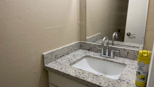 Houston 2-story, 2-bed 6401 Ella Lee Lane-idx