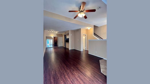 Houston 2-story, 2-bed 2220 Bering Drive 31-idx