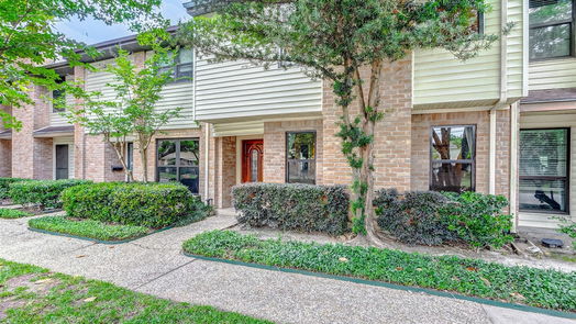 Houston 2-story, 3-bed 2514 SW Bering Drive SW-idx