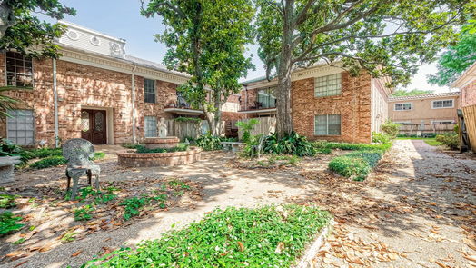 Houston 1-story, 2-bed 2824 Briarhurst Drive 20-idx