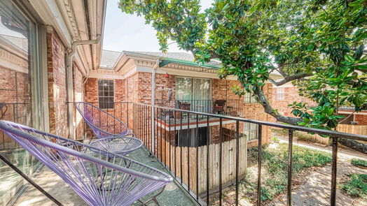 Houston 1-story, 2-bed 2824 Briarhurst Drive 20-idx