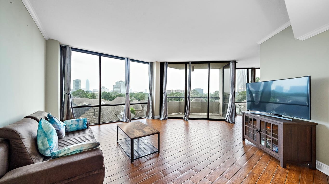 Houston null-story, 2-bed 1111 N Bering Drive 501-idx