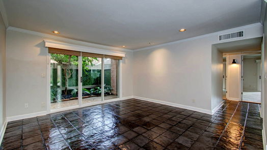 Houston 1-story, 2-bed 6447 Bayou Glen Road-idx