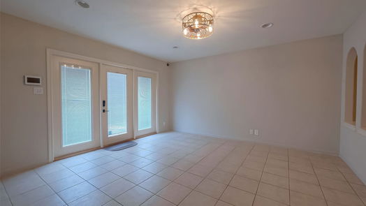 Houston 3-story, 3-bed 2133 Winrock Boulevard 34-idx