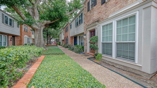 Houston 3-story, 3-bed 2133 Winrock Boulevard 34-idx