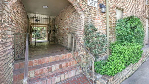 Houston 1-story, 2-bed 6401 Skyline Drive 5-idx