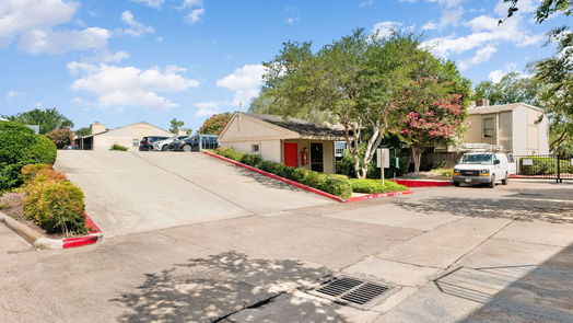 Houston 1-story, 2-bed 5711 Sugar Hill Drive 69-idx