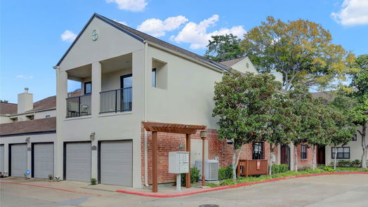 Houston 2-story, 2-bed 2464 Bering Drive-idx