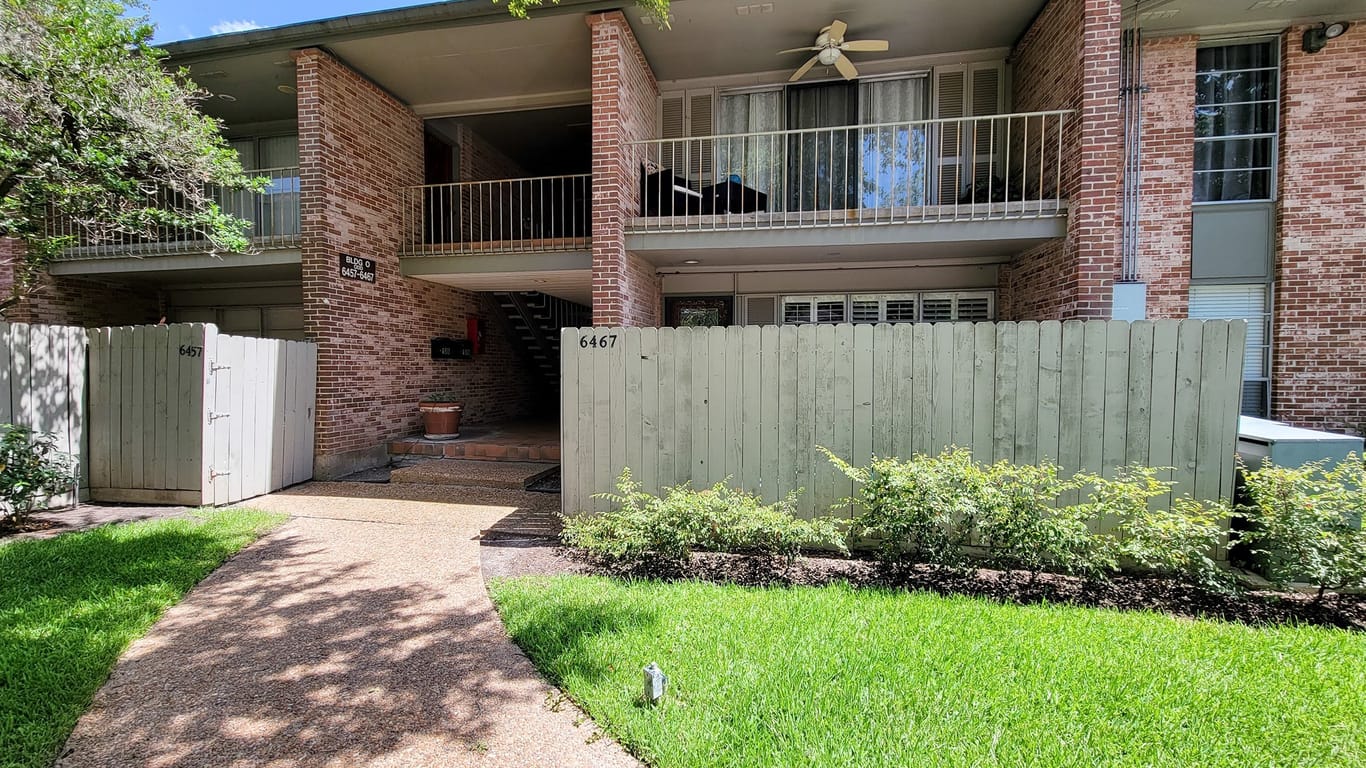 Houston null-story, 2-bed 6463 Bayou Glen Road-idx