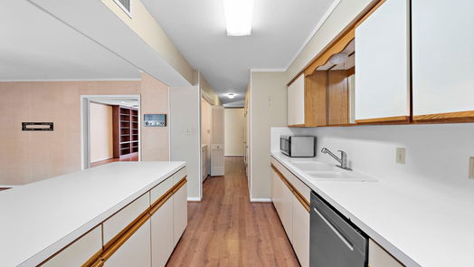 Houston 2-story, 3-bed 6350 Briar Rose Drive 185-idx