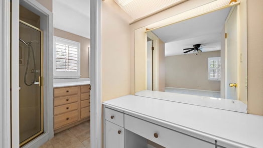 Houston 2-story, 3-bed 6350 Briar Rose Drive 185-idx