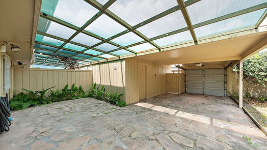 Houston 2-story, 3-bed 6350 Briar Rose Drive 185-idx