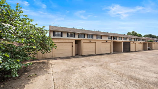 Houston 2-story, 3-bed 6350 Briar Rose Drive 185-idx