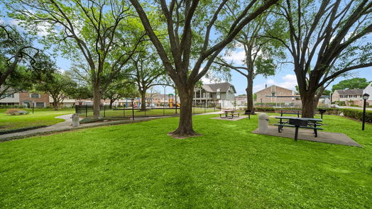 Houston 2-story, 3-bed 6350 Briar Rose Drive 185-idx