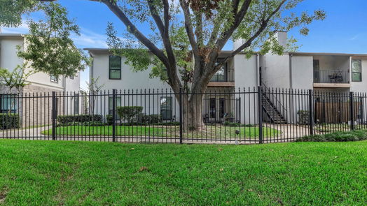 Houston 1-story, 1-bed 2425 Augusta Drive 49-idx