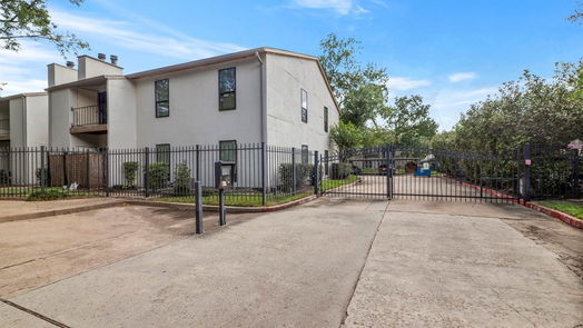 Houston 1-story, 1-bed 2425 Augusta Drive 49-idx