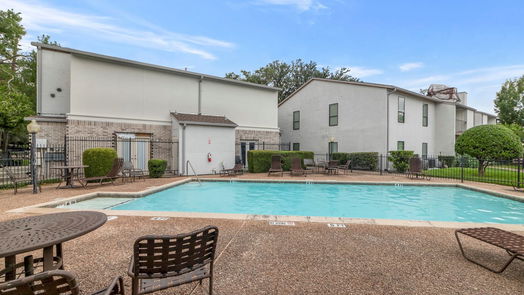 Houston 1-story, 1-bed 2425 Augusta Drive 49-idx