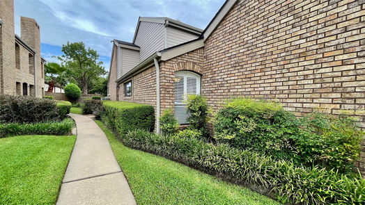 Houston 2-story, 3-bed 1908 Augusta Drive 16-idx