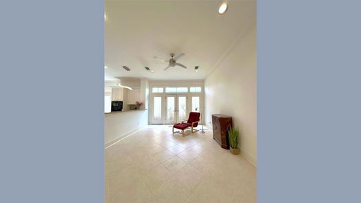 Houston 3-story, 3-bed 1715 Nantucket Drive C-idx