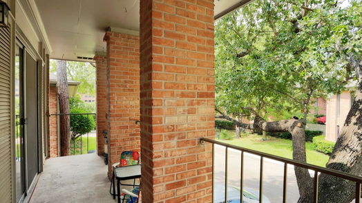 Houston 1-story, 2-bed 6445 Bayou Glen Road 6445-idx