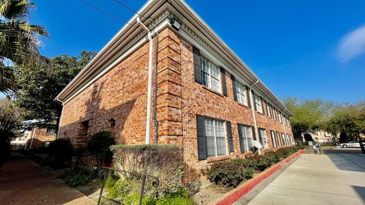 Houston 1-story, 2-bed 2822 Briarhurst Drive 45-idx