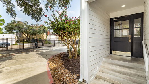 Houston 1-story, 1-bed 2333 Bering Drive 111-idx