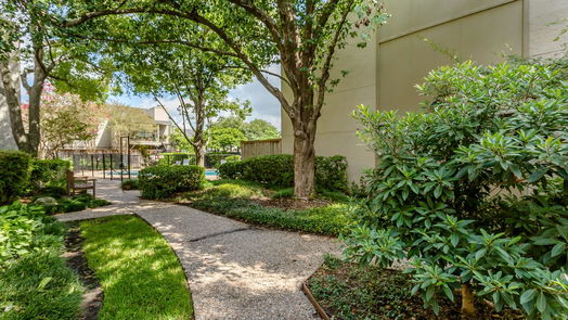 Houston 1-story, 2-bed 5711 Sugar Hill Drive 105-idx