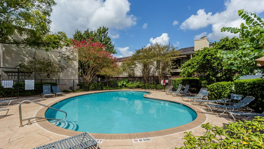 Houston 1-story, 2-bed 5711 Sugar Hill Drive 105-idx