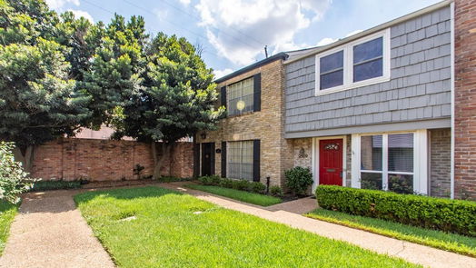 Houston 2-story, 2-bed 2510 Jamestown Mall 58-idx