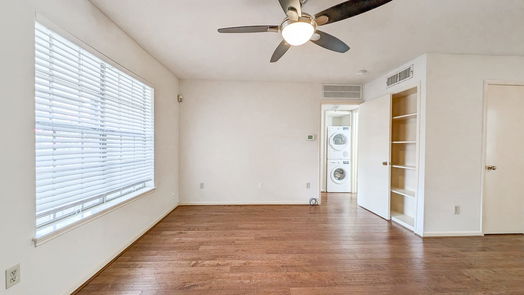 Houston 1-story, 2-bed 2250 Bering Drive 32-idx