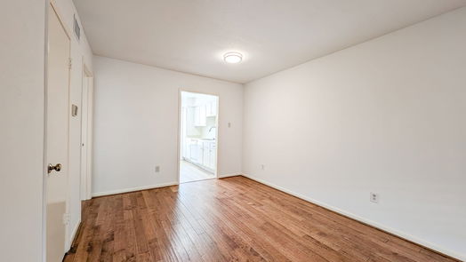 Houston 1-story, 2-bed 2250 Bering Drive 32-idx