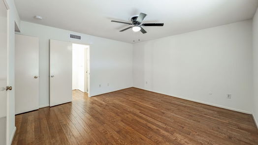Houston 1-story, 2-bed 2250 Bering Drive 32-idx