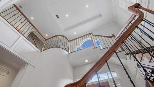 Houston 3-story, 4-bed 1211 Nantucket Drive C-idx