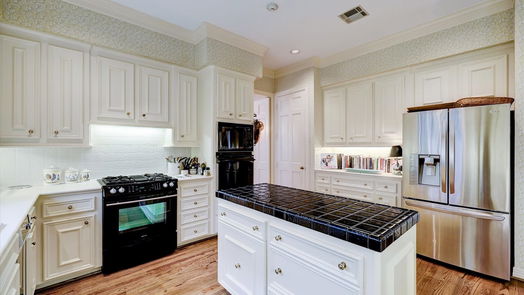 Houston 2-story, 4-bed 1536 Potomac Drive-idx