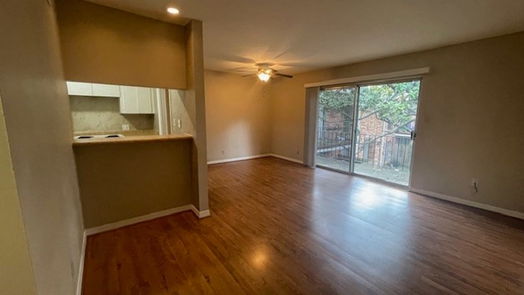 Houston 1-story, 1-bed 2824 Briarhurst Drive 10-idx