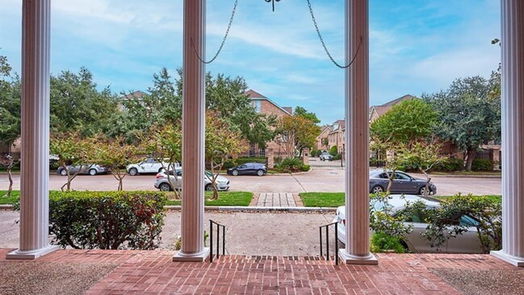 Houston 1-story, 1-bed 2824 Briarhurst Drive 10-idx