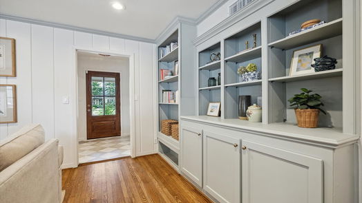 Houston 1-story, 3-bed 6159 Olympia Drive-idx