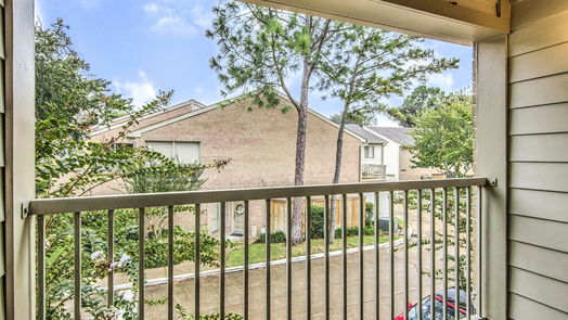 Houston 2-story, 2-bed 2066 Augusta Drive-idx