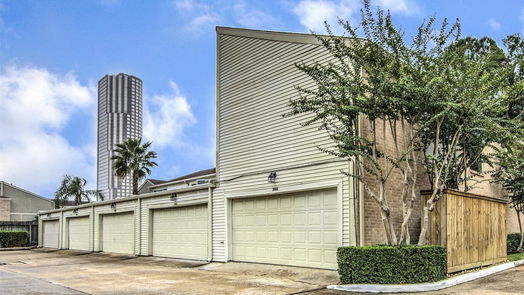 Houston 2-story, 2-bed 2066 Augusta Drive-idx