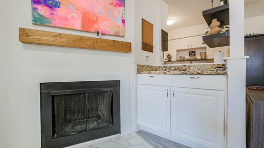 Houston 1-story, 2-bed 2125 Augusta Drive 55-idx