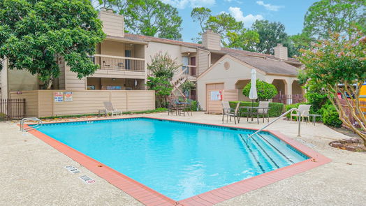 Houston 1-story, 2-bed 2125 Augusta Drive 55-idx