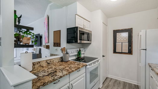 Houston 1-story, 2-bed 2125 Augusta Drive 55-idx