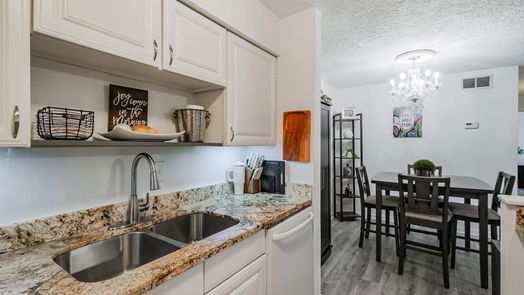 Houston 1-story, 2-bed 2125 Augusta Drive 55-idx